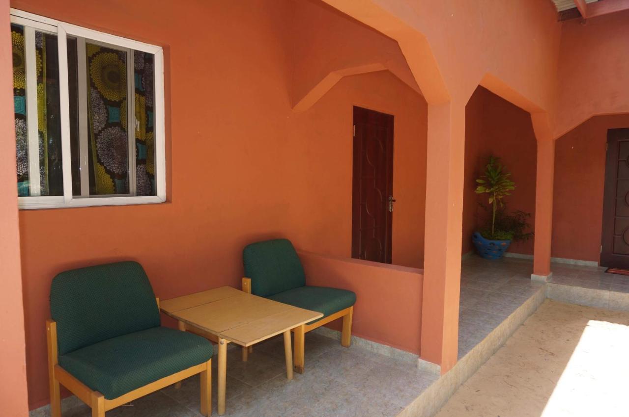 The Gunjur Project Lodge Luaran gambar